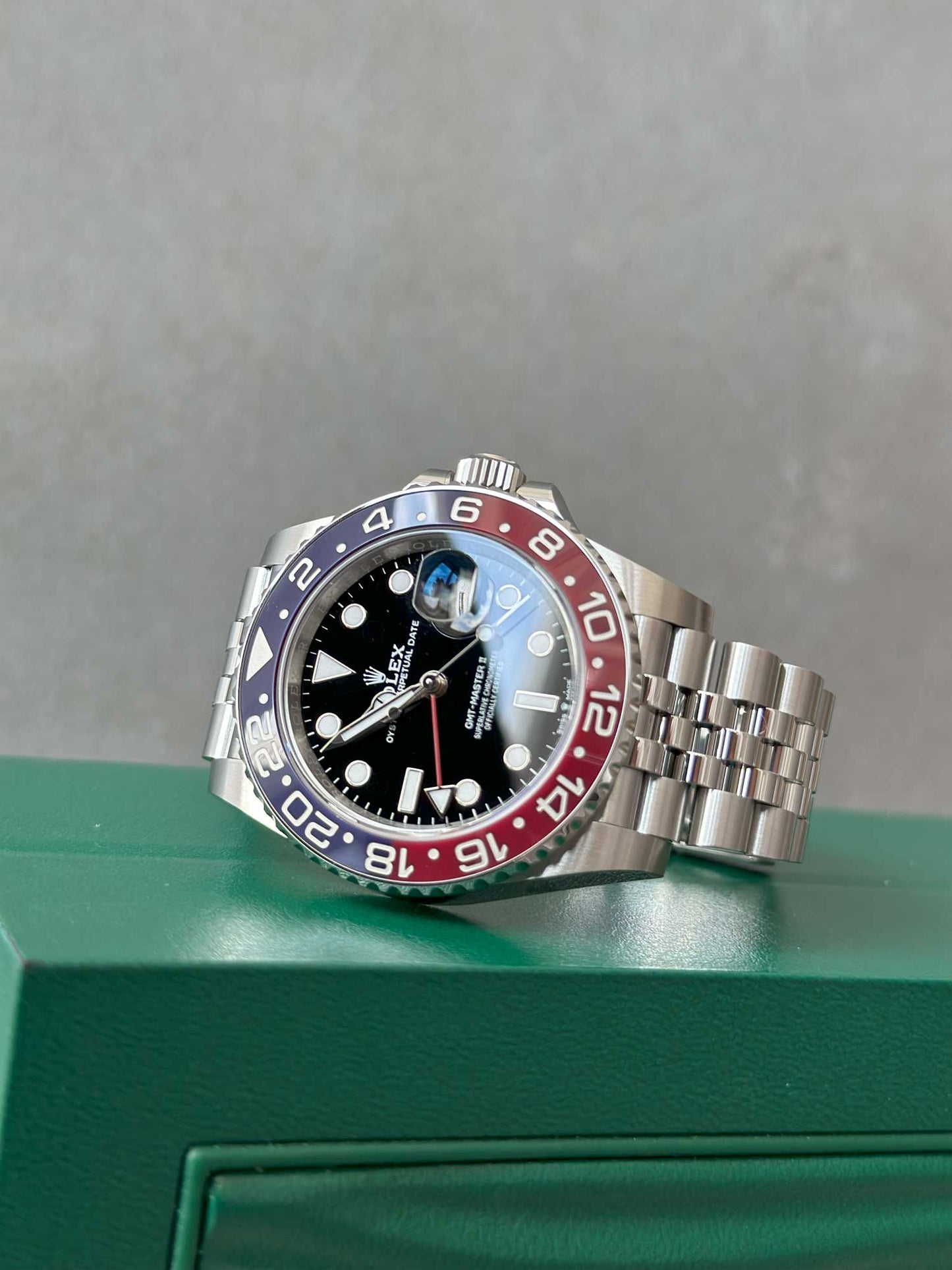 Rolex GMT Master II Pepsi Oystersteel