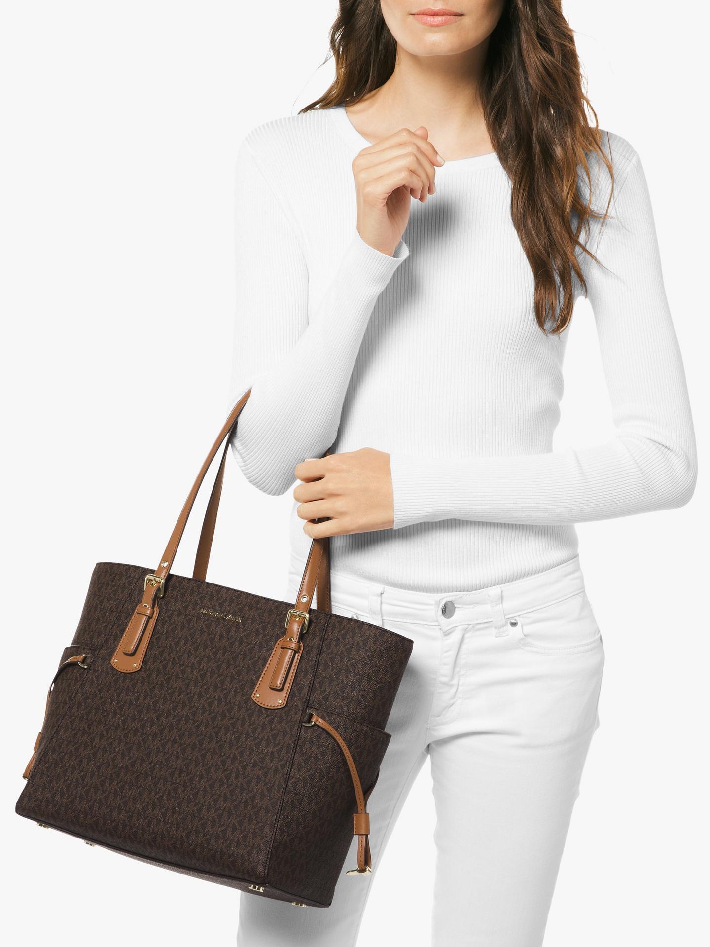 MICHAEL KORS Voyager Medium Logo Tote Bag